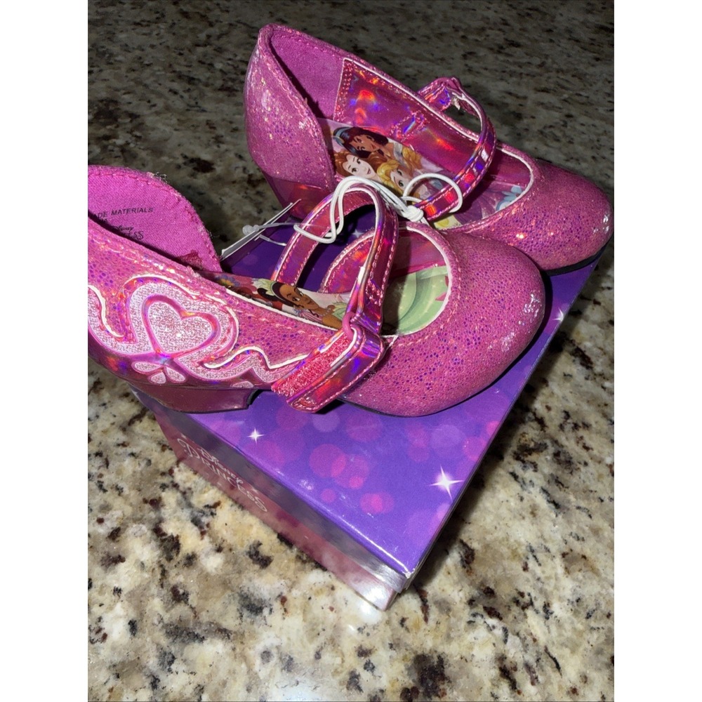 DisneyToddler GirlsPrincess Maryjane Dress Pumps Shoes Purple Size 6T. 4311